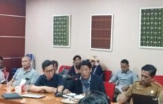Foto : Warga Tuntut PT SLI Tutup atau Pindah Jika Tidak Mampu Atasi Soal Pencemaran Lingkungan